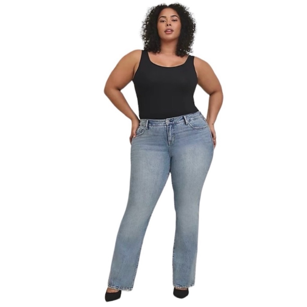 Torrid Mid-Rise Slim Boot Medium Wash Jeans Size 22R